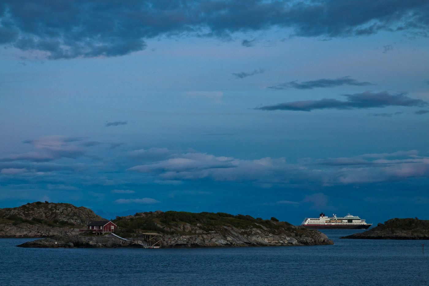 Henningsvær