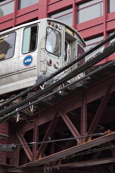 The El (Angle Wabash St / Van Buren St)