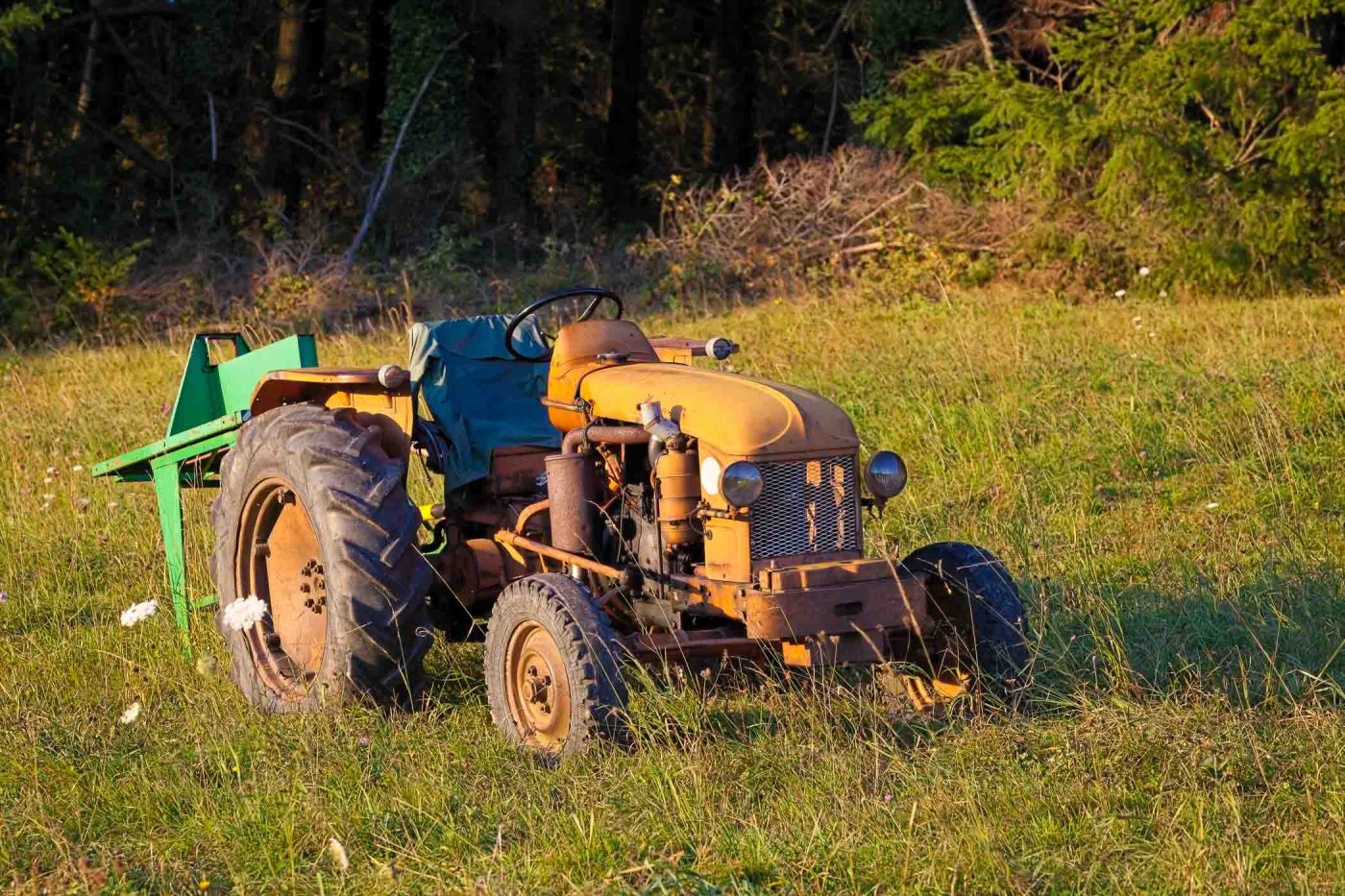 Vieux tracteur