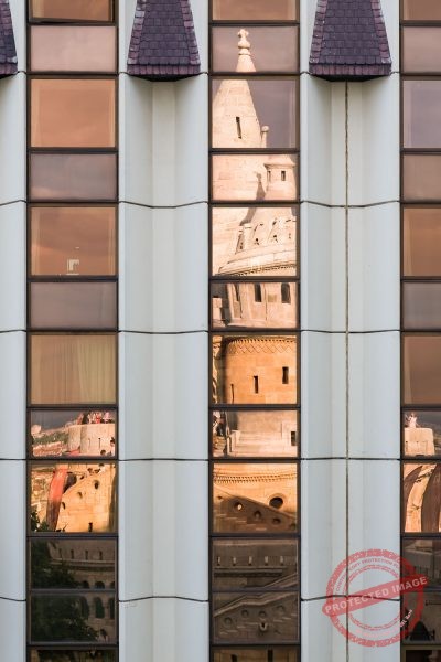 Reflets dans le Hilton szálló