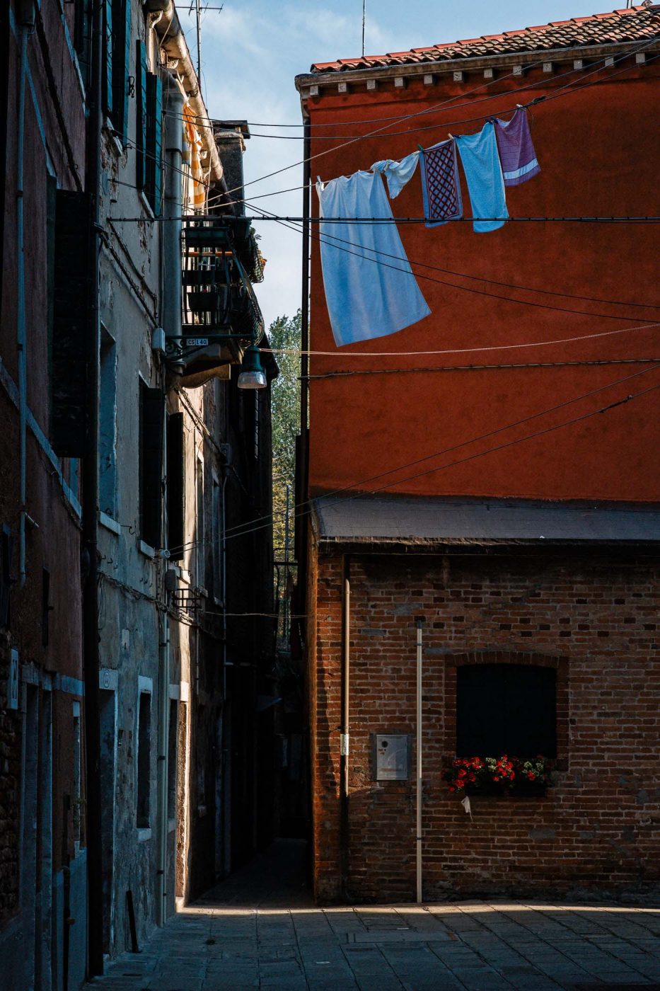 Calle Schiavona (Fuji Provia™ 400 F)