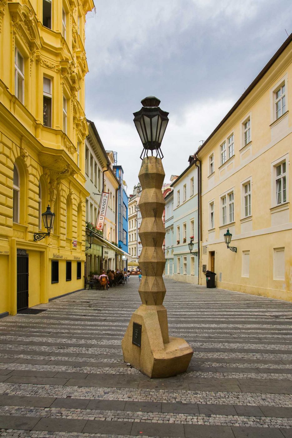 Le lampadaire cubiste de Prague